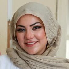Fatma C. (Pflegehilfs- und Betreuungskraft)